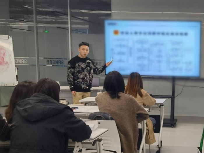 上嘉物流嘉人盒馬項目全國現場會(huì)議