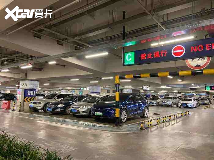 昆明长水国际机场停车收费标准及周边实惠停车场推荐